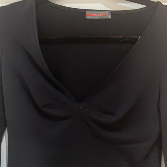 Prada low-cut long sleeve T-shirt - Picture 2 of 6